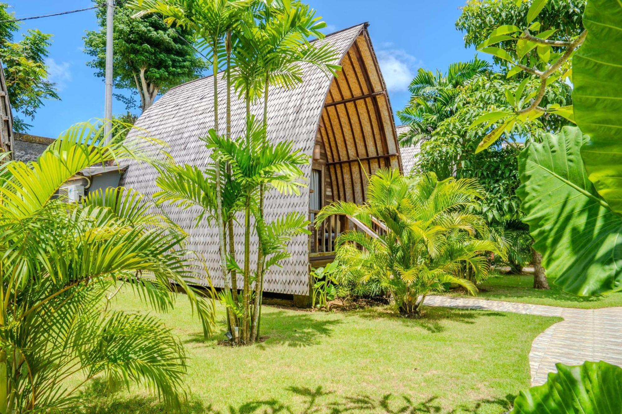 Lumbung Bukit Resort Uluwatu Экстерьер фото