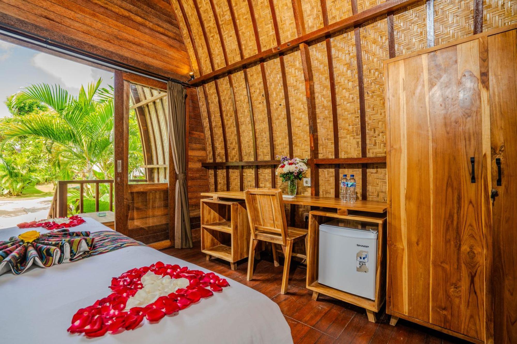 Lumbung Bukit Resort Uluwatu Экстерьер фото
