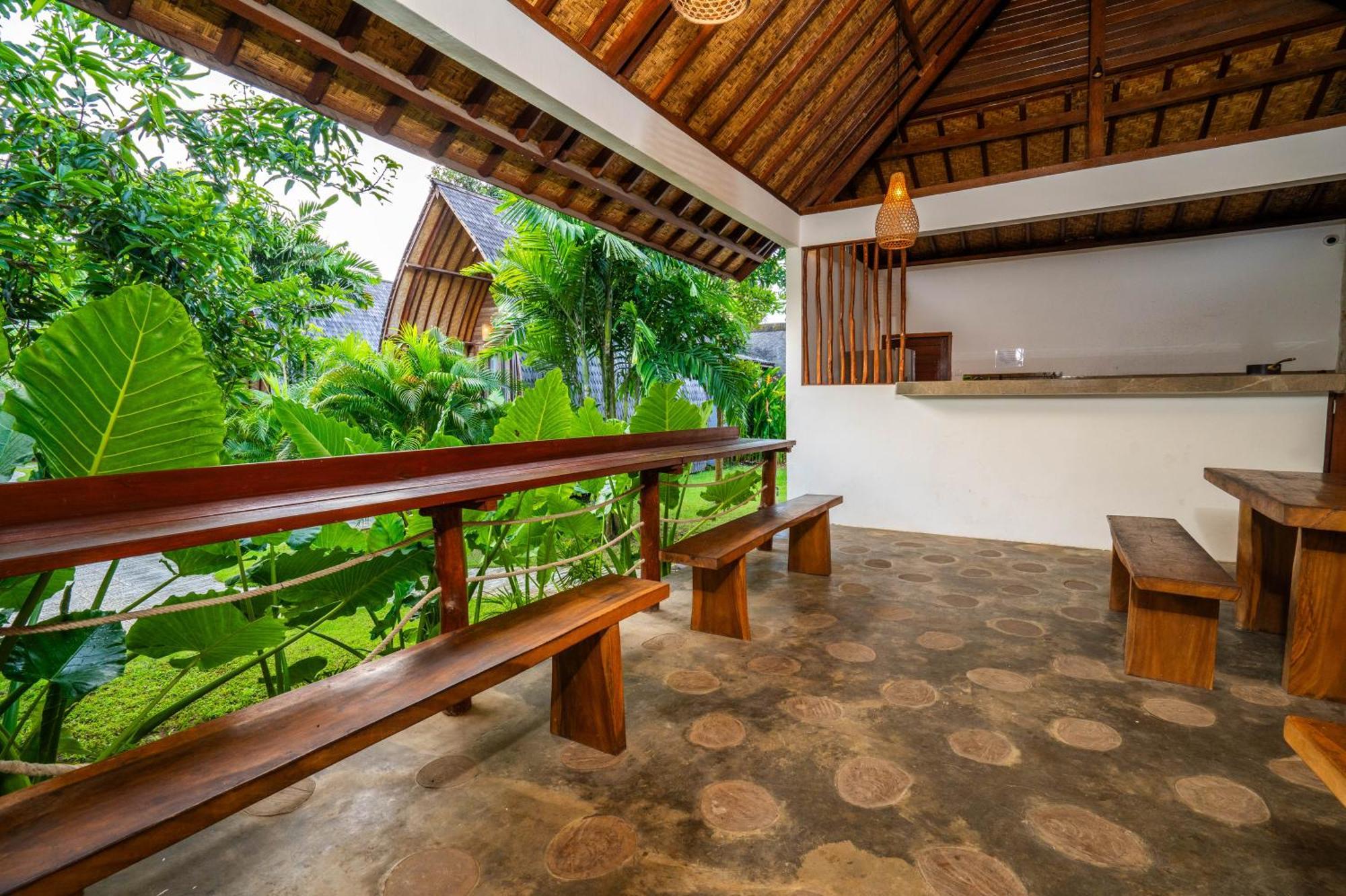 Lumbung Bukit Resort Uluwatu Экстерьер фото