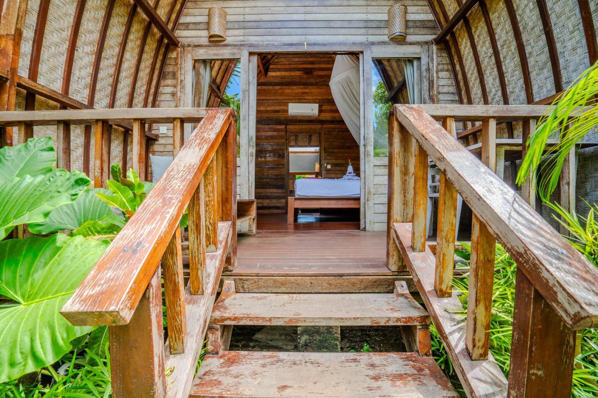 Lumbung Bukit Resort Uluwatu Экстерьер фото