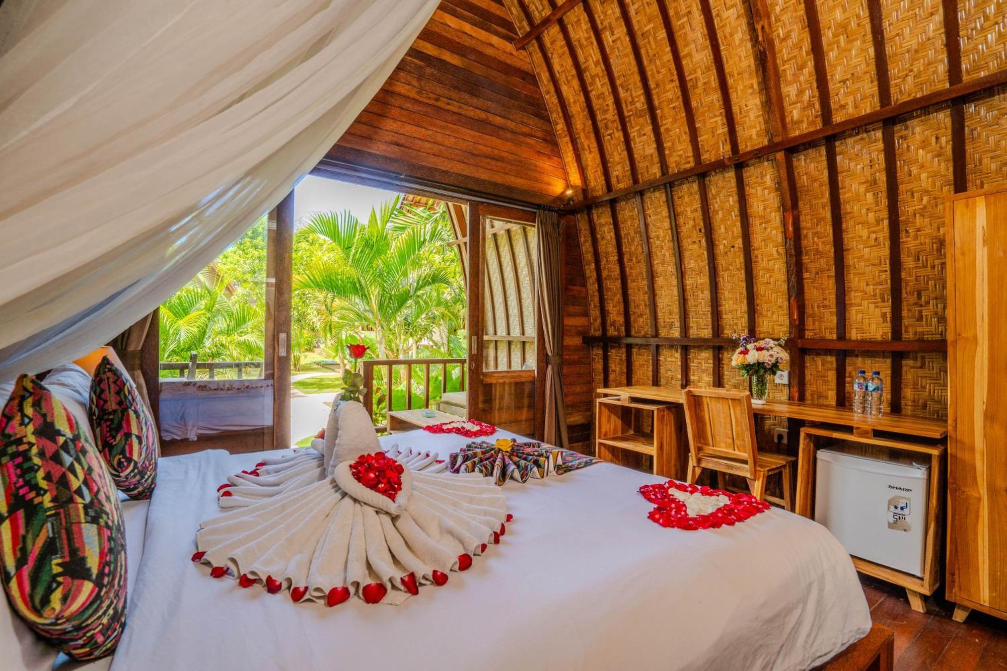 Lumbung Bukit Resort Uluwatu Экстерьер фото