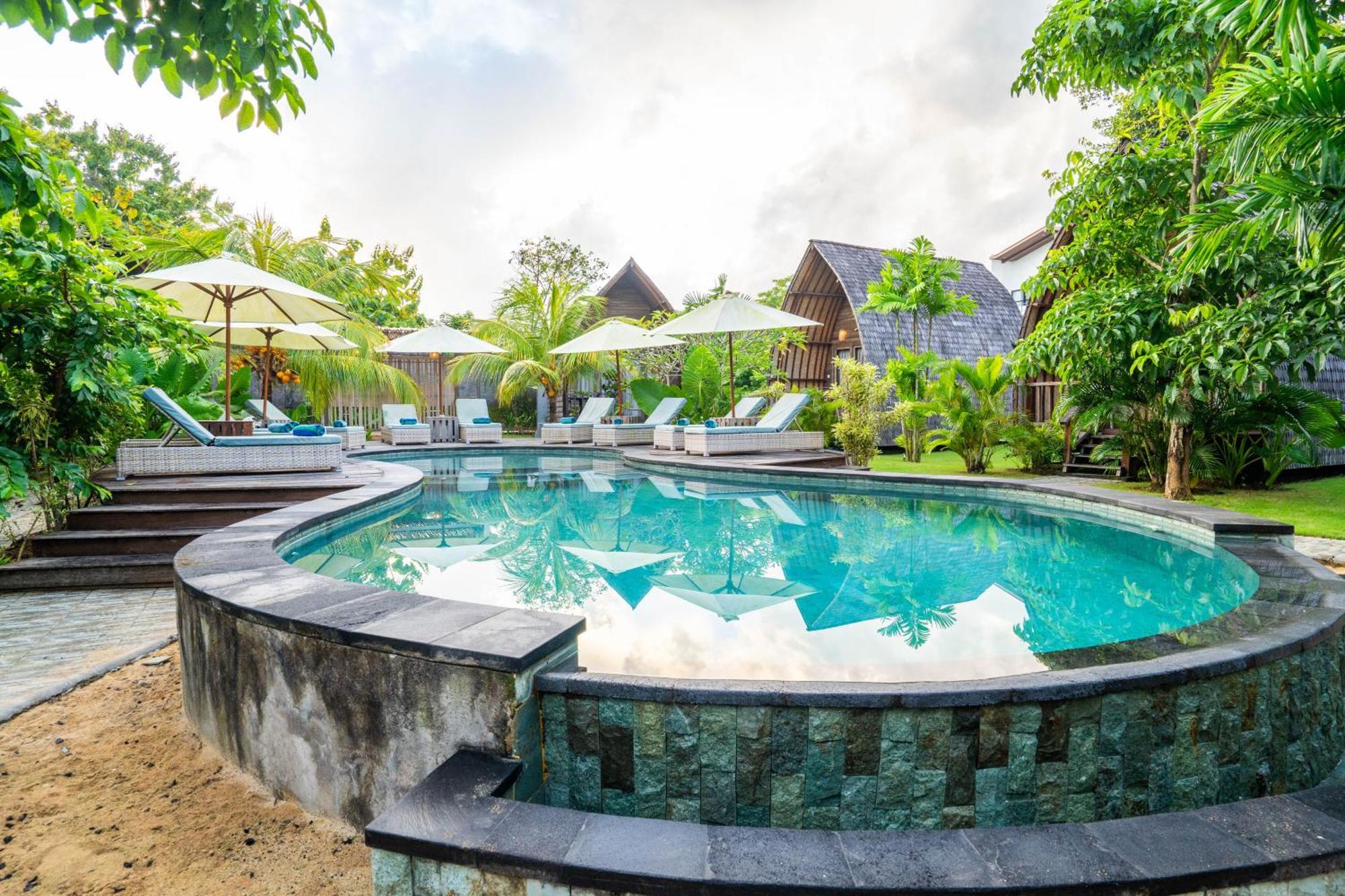 Lumbung Bukit Resort Uluwatu Экстерьер фото
