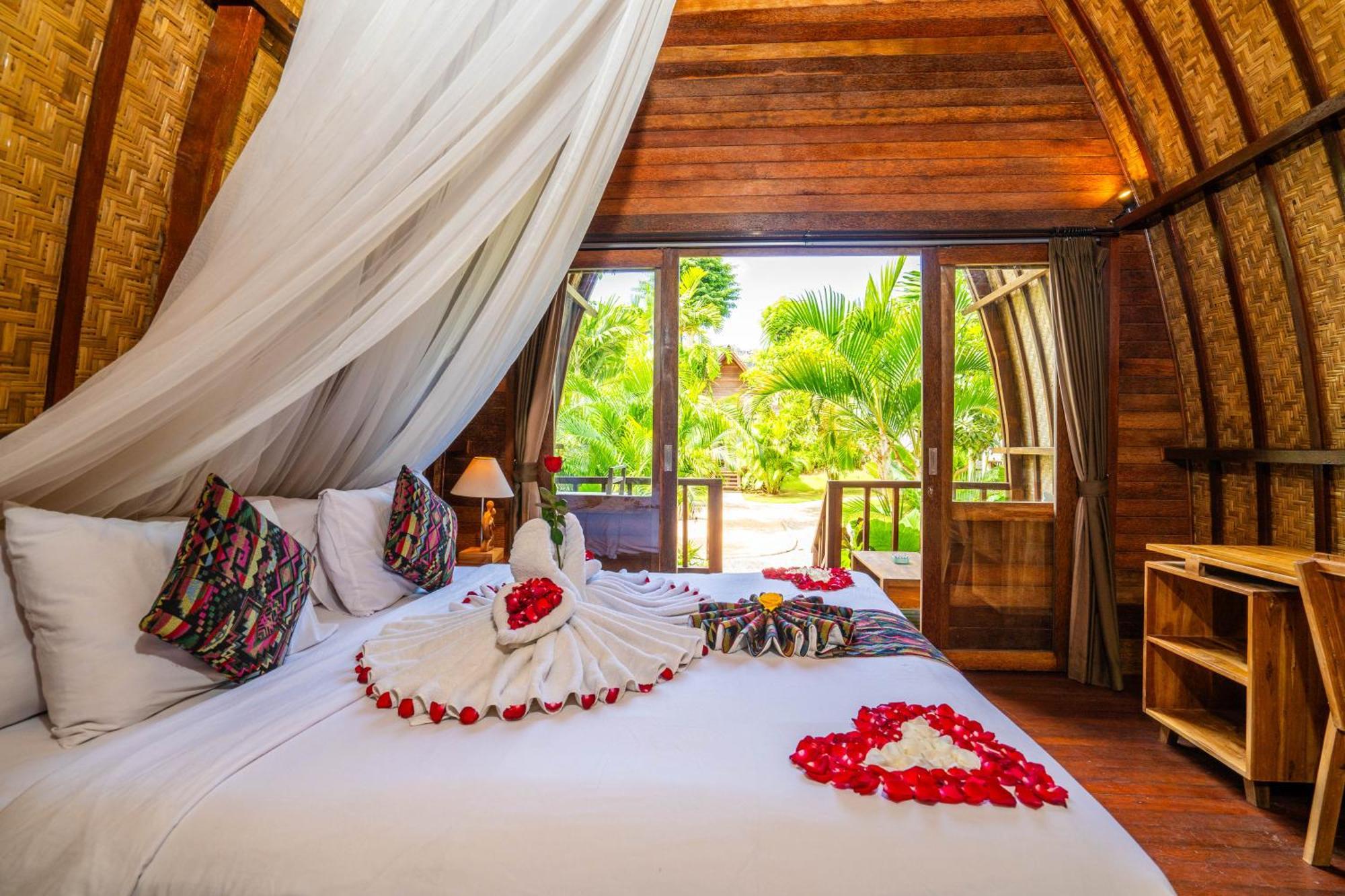 Lumbung Bukit Resort Uluwatu Экстерьер фото