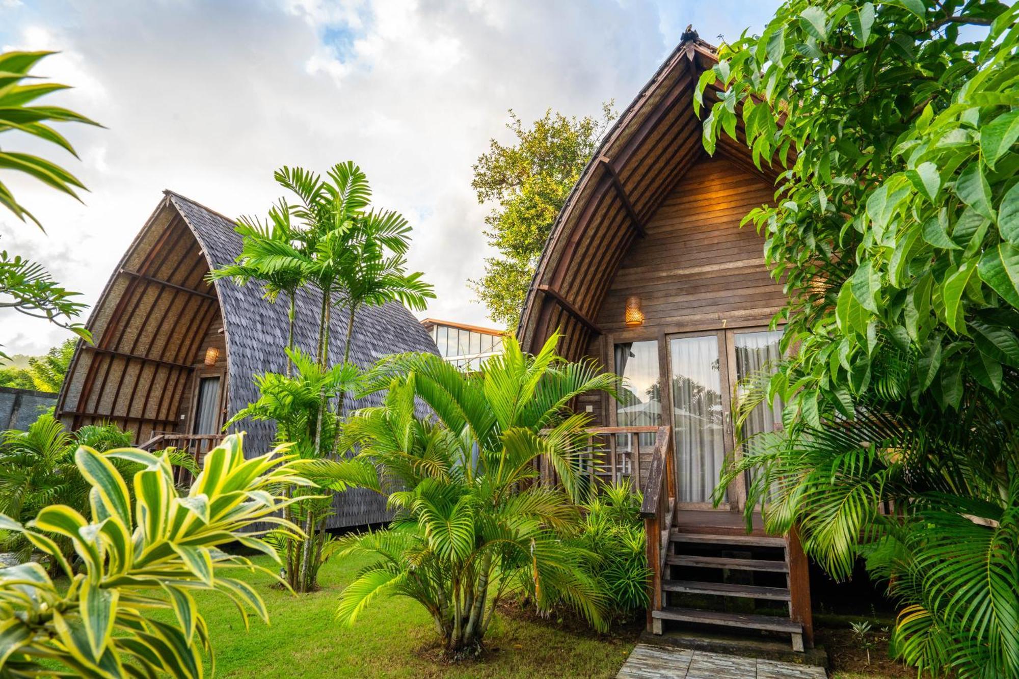 Lumbung Bukit Resort Uluwatu Экстерьер фото